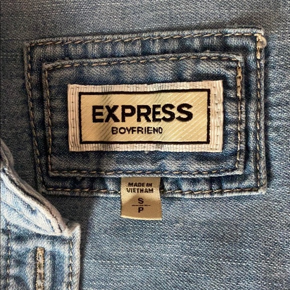 Express Jean Button down - Picture 5 of 5